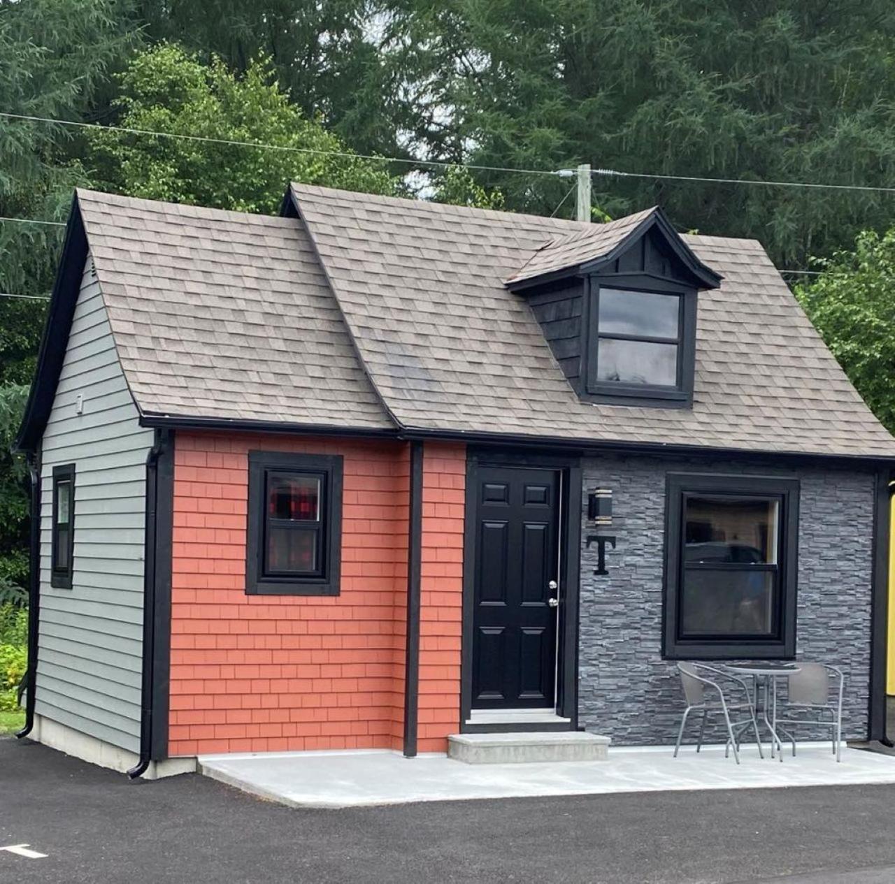 Auberge Micky Inc Edmundston Ngoại thất bức ảnh