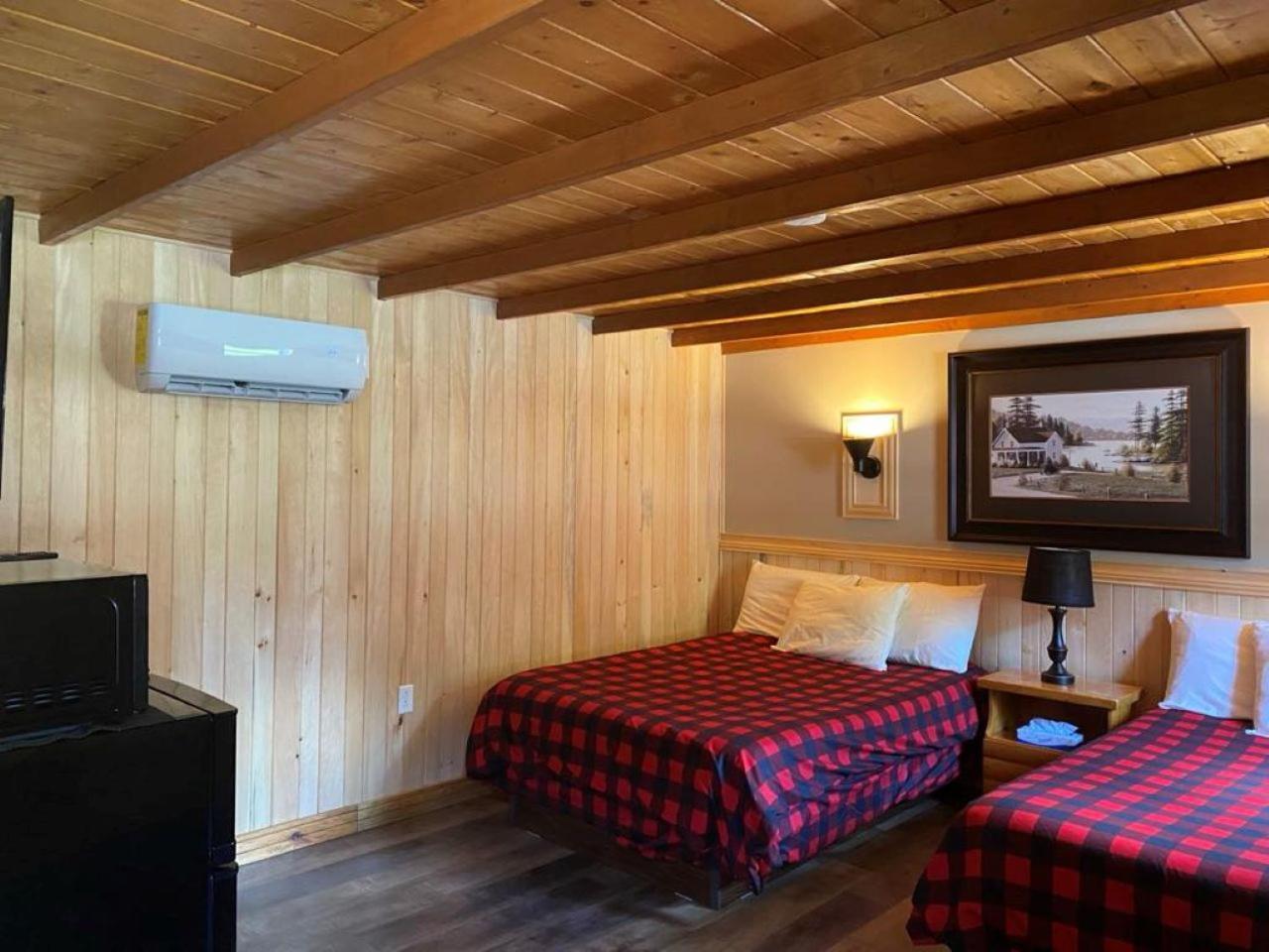 Auberge Micky Inc Edmundston Ngoại thất bức ảnh