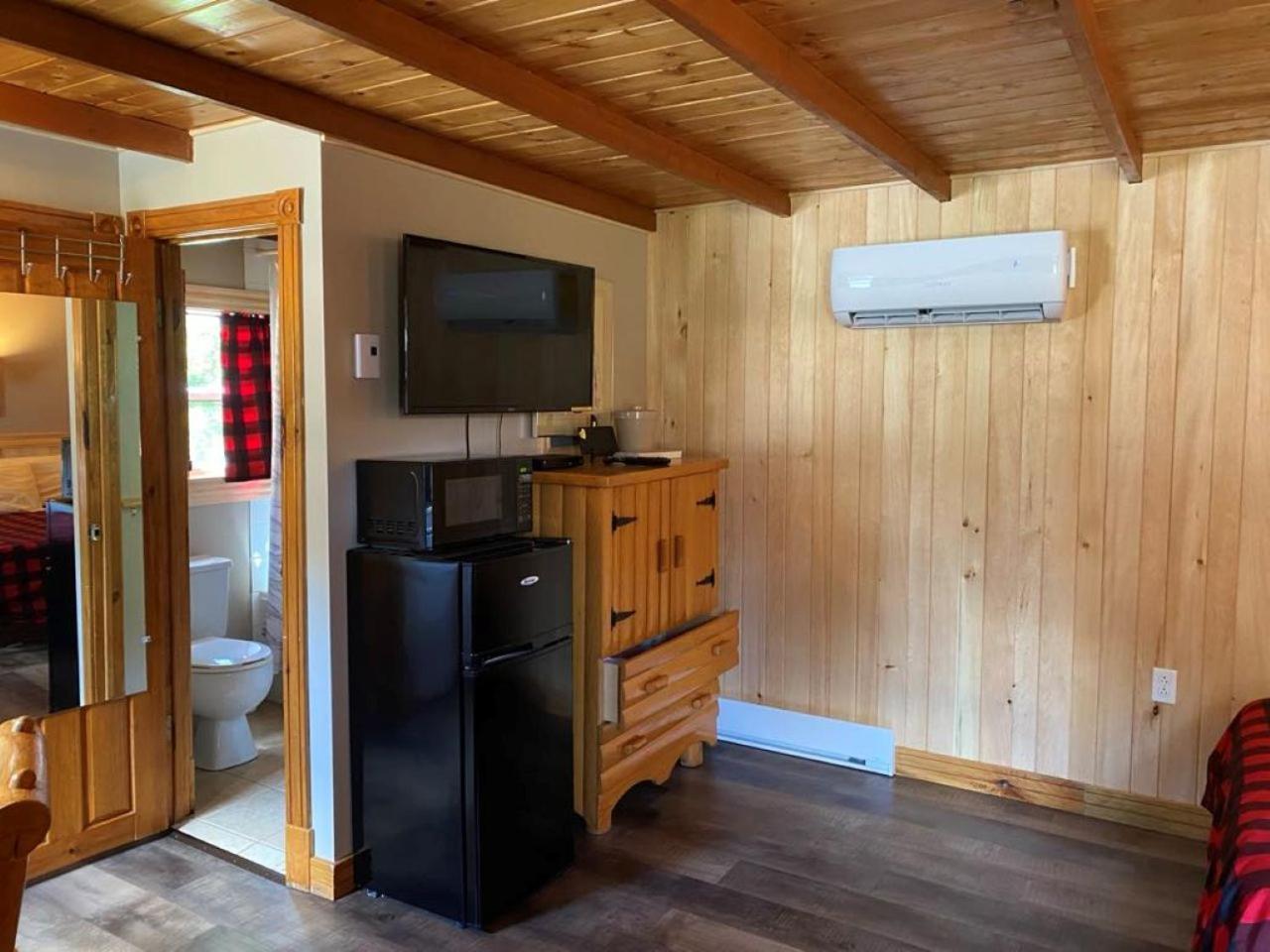 Auberge Micky Inc Edmundston Ngoại thất bức ảnh