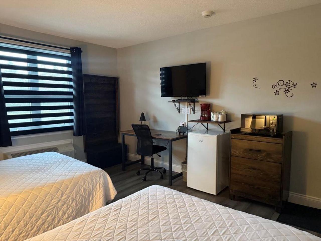 Auberge Micky Inc Edmundston Ngoại thất bức ảnh