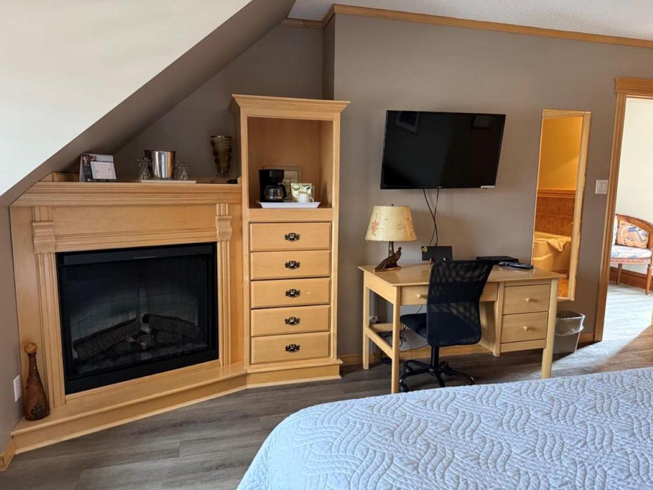 Auberge Micky Inc Edmundston Ngoại thất bức ảnh