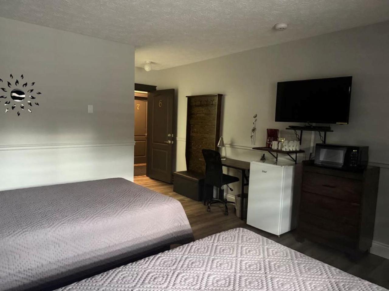 Auberge Micky Inc Edmundston Ngoại thất bức ảnh